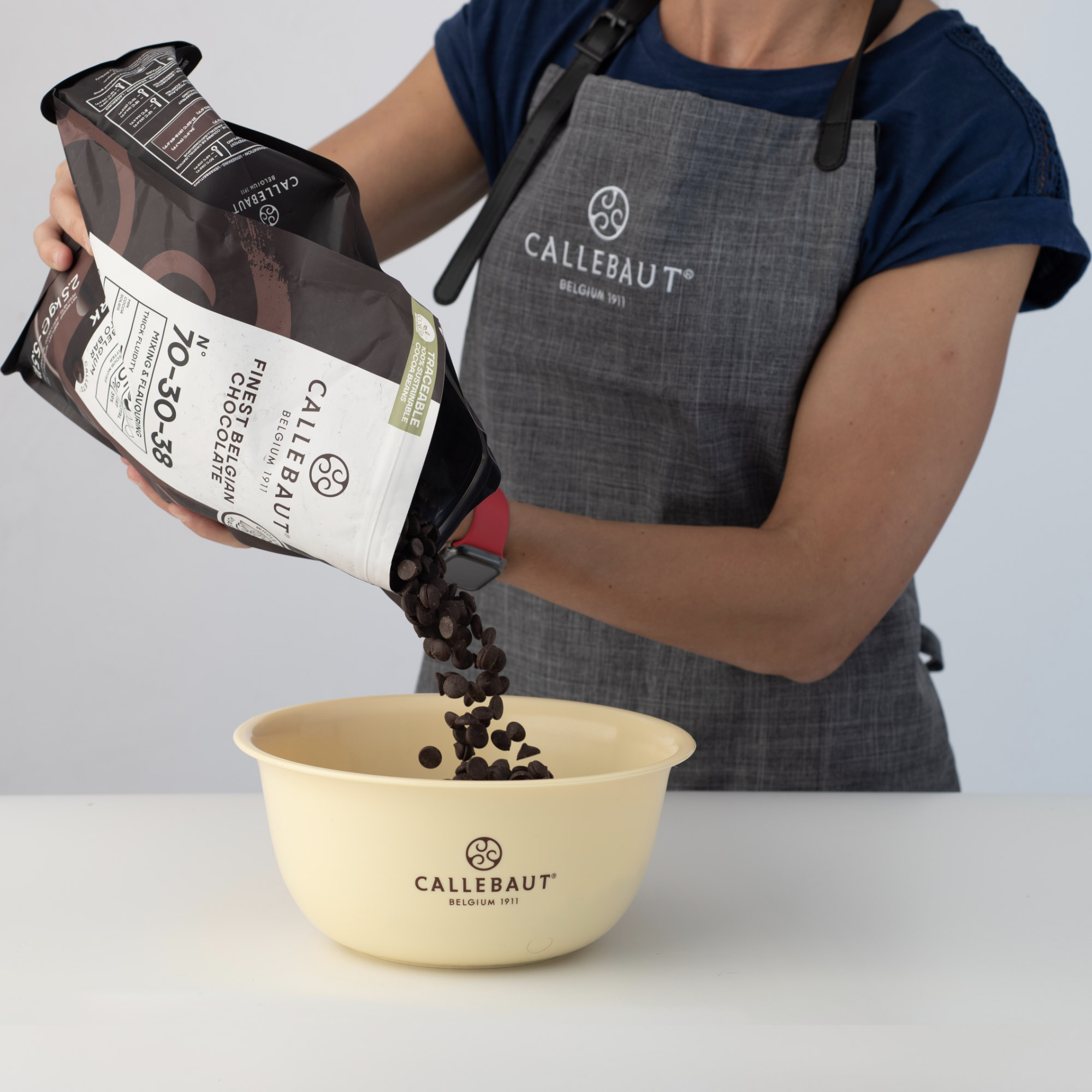 Dark Chocolate Callets: 70-30-38, , large