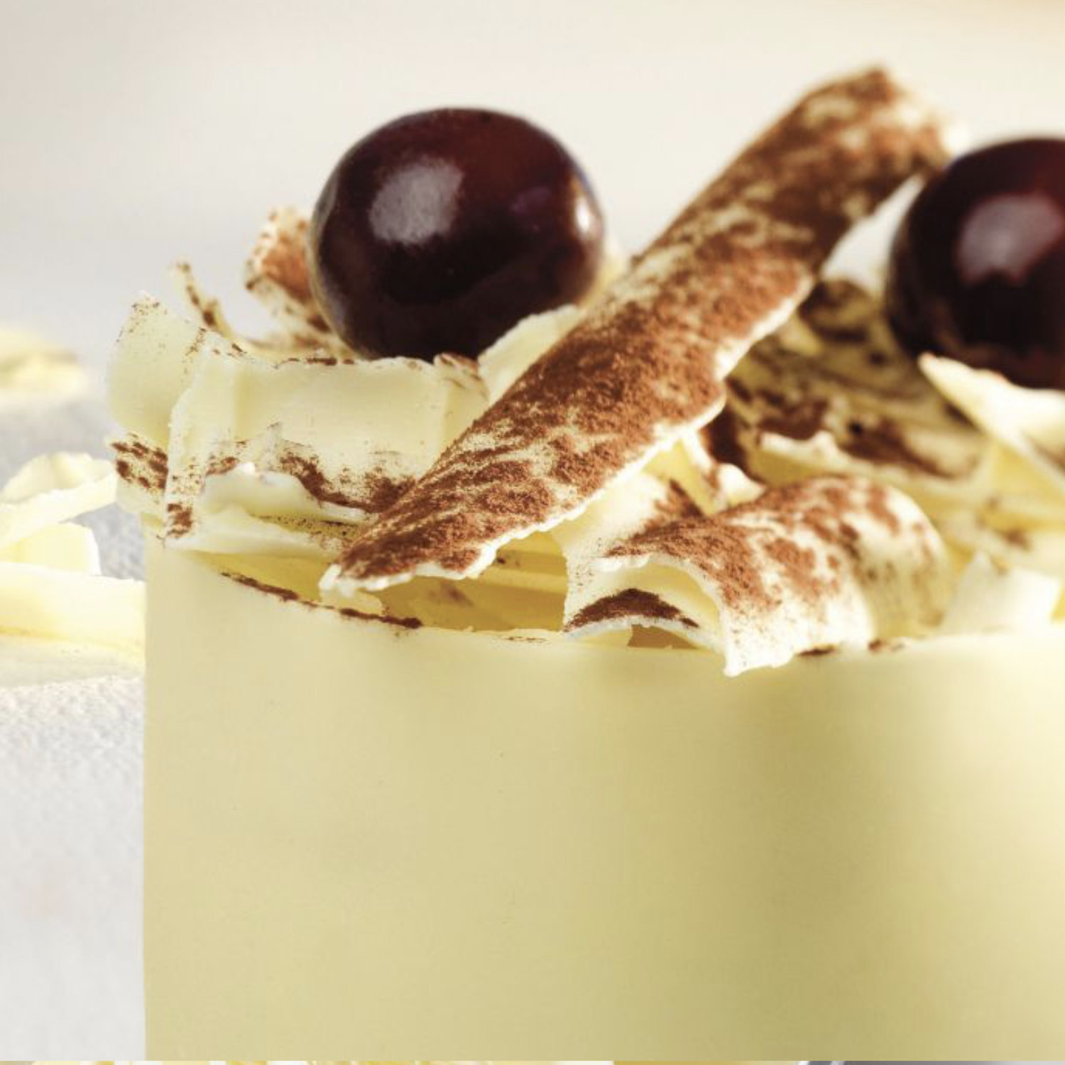 Wei&szlig;e Schokolade Kuvert&uuml;re Callets Rezept W2, , small